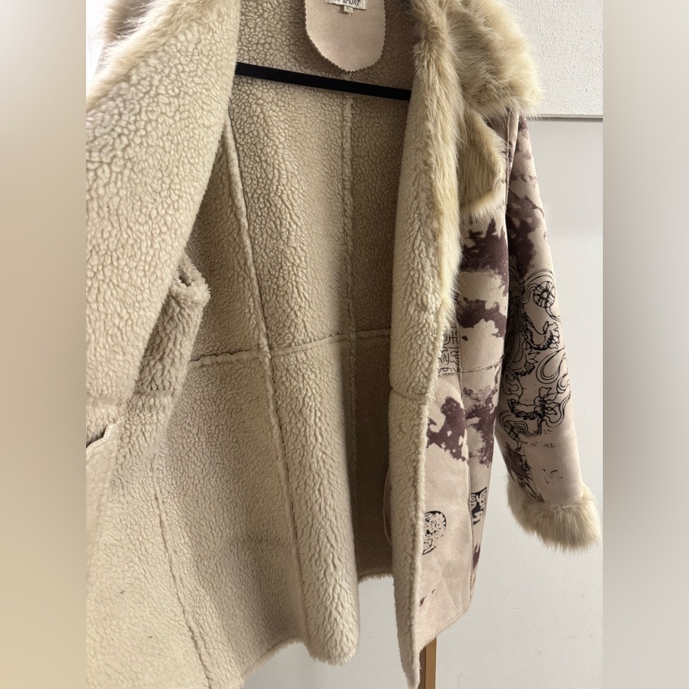 ((SOLD)) Elegant Faux Fur Penny Lane Style Jacket - Picture 3 of 3